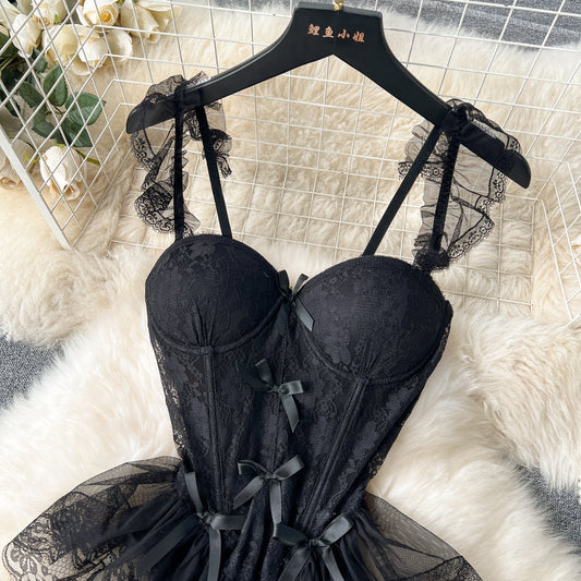 Elegant Lace Corset with Adjustable Straps and Matching Bottoms image 1